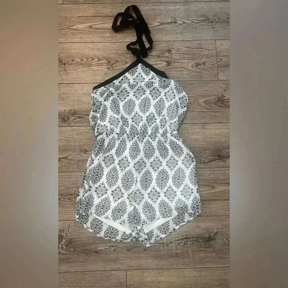 Depri M shorts romper